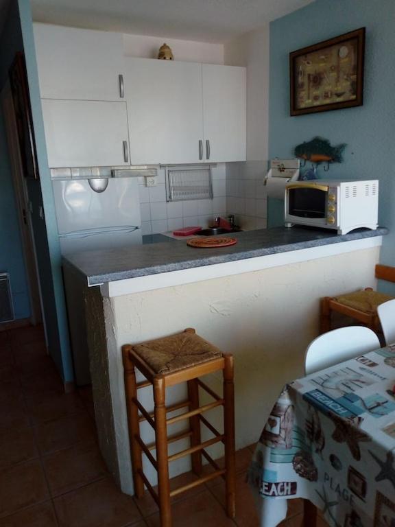 Gruissan Appartement Calme, Vue Sur Port De Plaisance -Clim, Empl.Parking מראה חיצוני תמונה