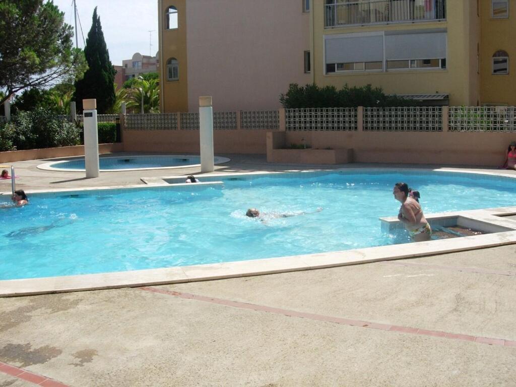 Gruissan Appartement Calme, Vue Sur Port De Plaisance -Clim, Empl.Parking מראה חיצוני תמונה