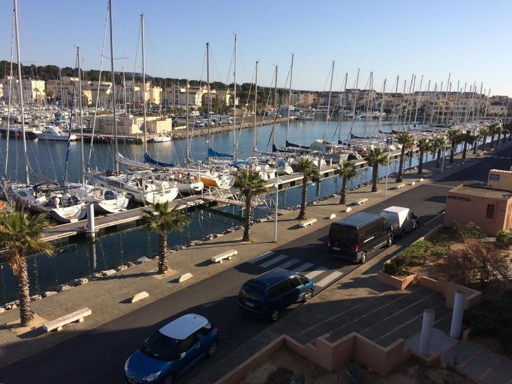 Gruissan Appartement Calme, Vue Sur Port De Plaisance -Clim, Empl.Parking מראה חיצוני תמונה